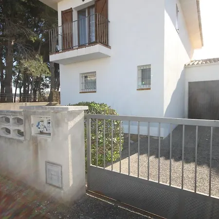 Riells 2 * L' Escala